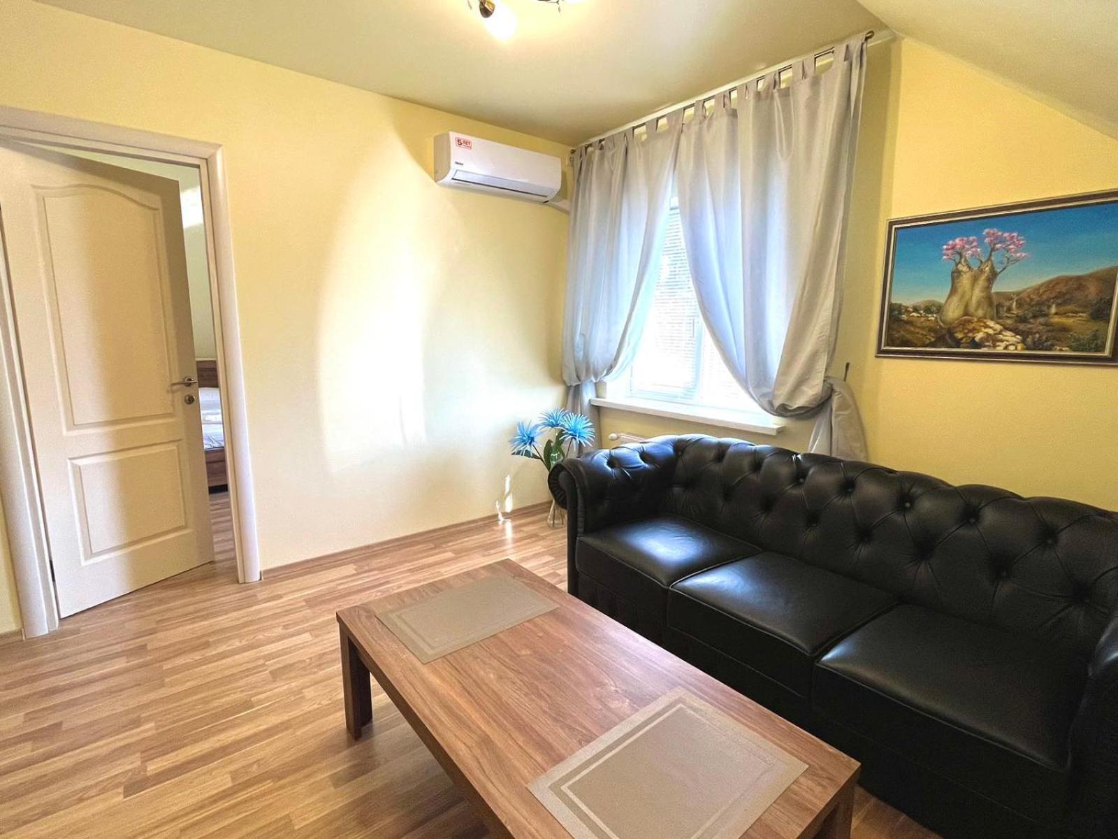 Guest House Kiev Forest Bagian luar foto