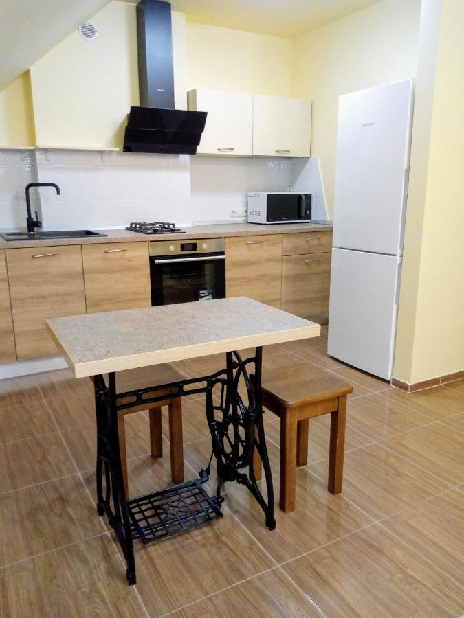 Guest House Kiev Forest Bagian luar foto